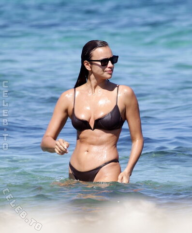 Irina Shayk nude photo 119