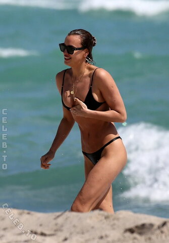 Irina Shayk nude