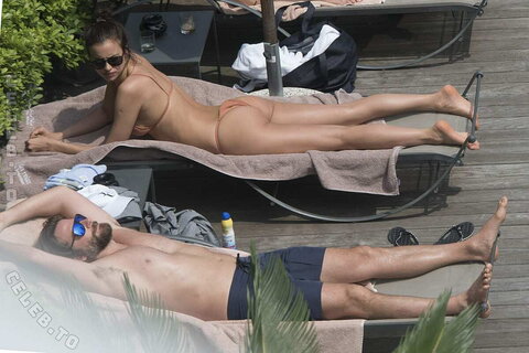 Irina Shayk nude photo 128