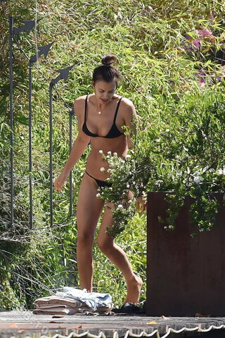 Irina Shayk nude