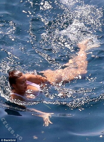 Irina Shayk photo 2