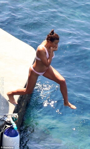 Irina Shayk photo 5