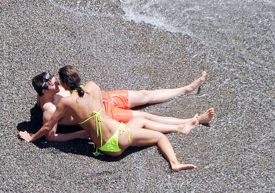 Irina Shayk nude photo 23