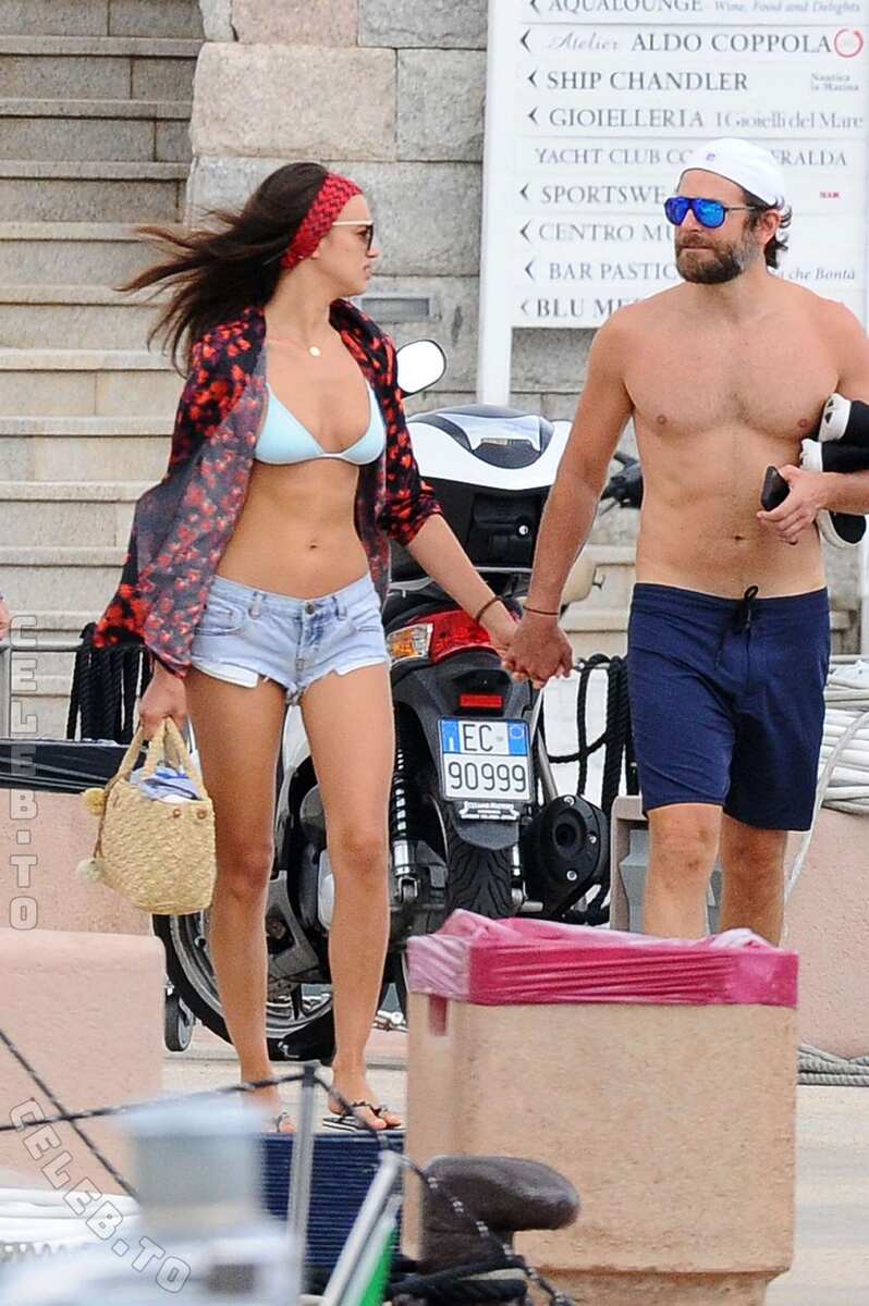 Irina Shayk nude photo 4