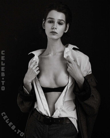 Irina Telicheva nude photo 22