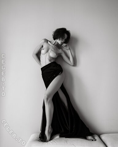 Irina Telicheva nude photo 20