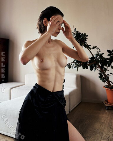 Irina Telicheva nude photo 17