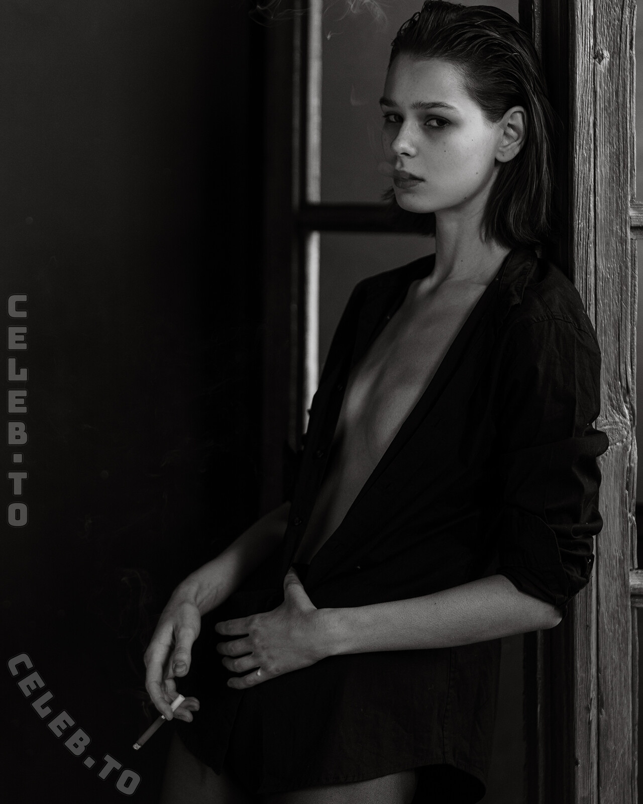Irina Telicheva nude photo 11