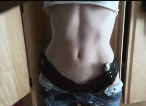 iris_sisto nude photo 1