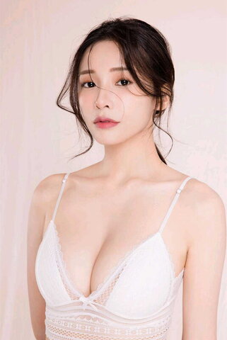 irisxiao_ nude photo 19
