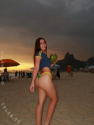 Isa Brunelli nude photo 40