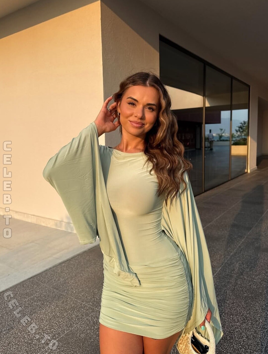 Isabell Böttger nude photo 5