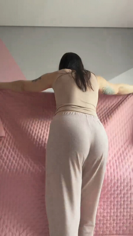 Isabella Lacerda nude photo 5
