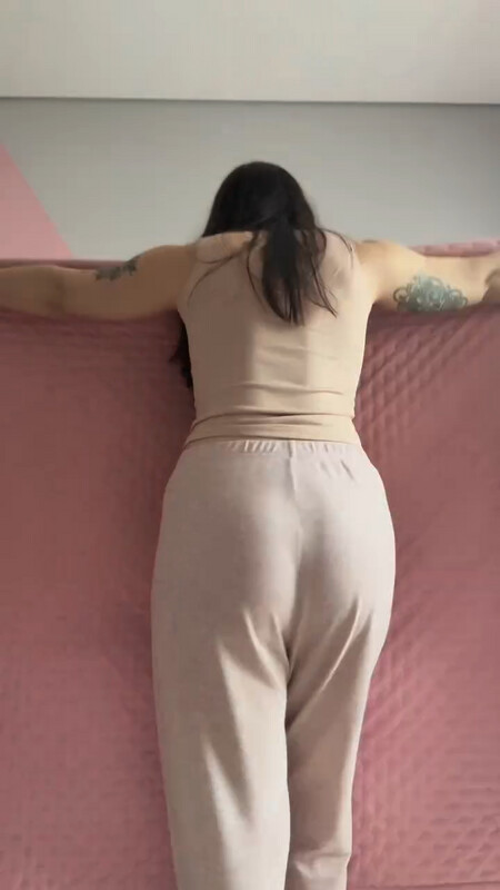 Isabella Lacerda nude photo 6
