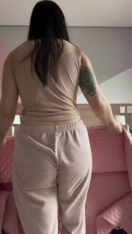 Isabella Lacerda nude photo 9