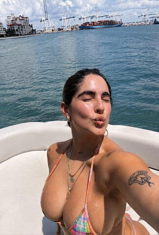 Isabella ladera nude photo 2