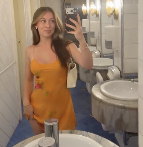 Isabella Lanter nude photo 3