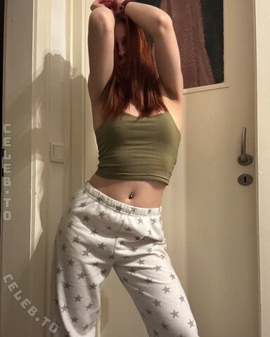 isabxllx.sdr nude photo 19