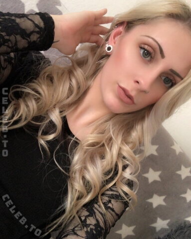isabxllx.sdr nude photo 8