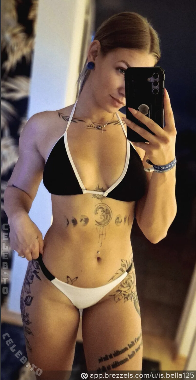 is.bella125 nude photo 9