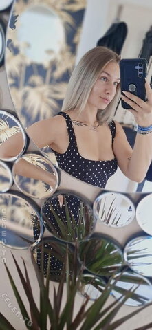 is.bella125 nude photo 17
