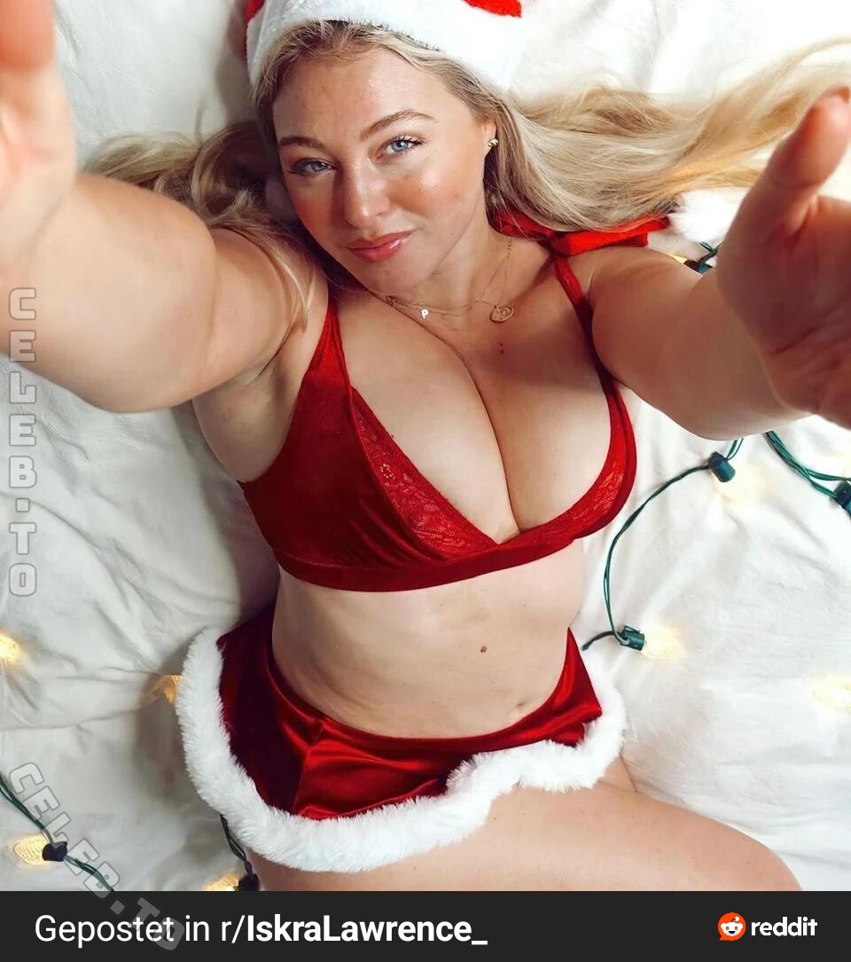 Iskra Lawrence nude photo 7