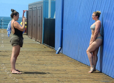 Iskra Lawrence nude photo 99