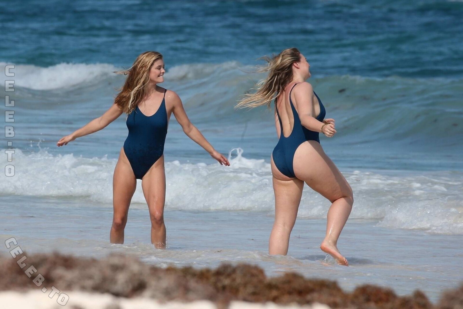 Iskra Lawrence nude photo 14