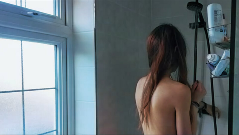 Isobel Burwood nude photo 13