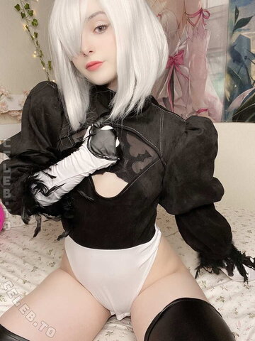 Itscandycloud – Cute cosplayer, used to be a streamer