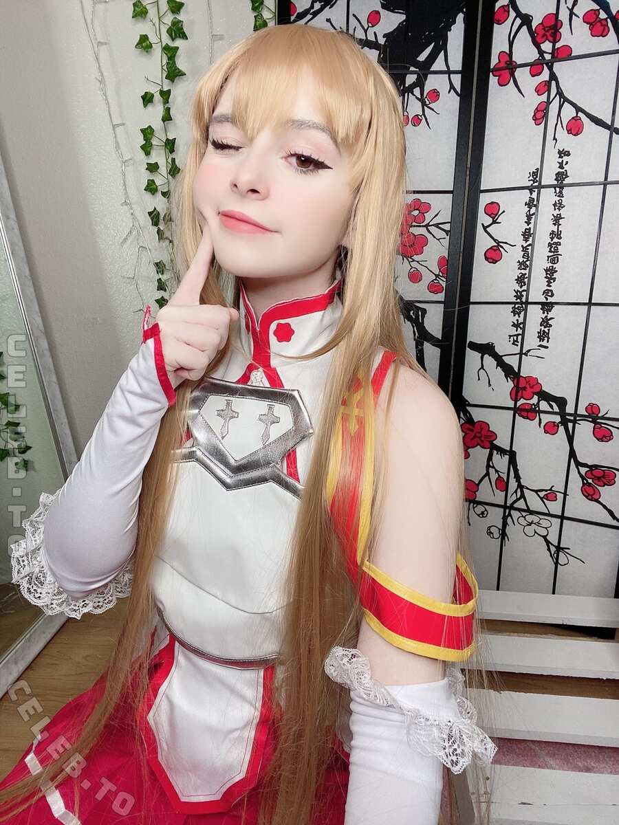 Itscandycloud nude photo 13