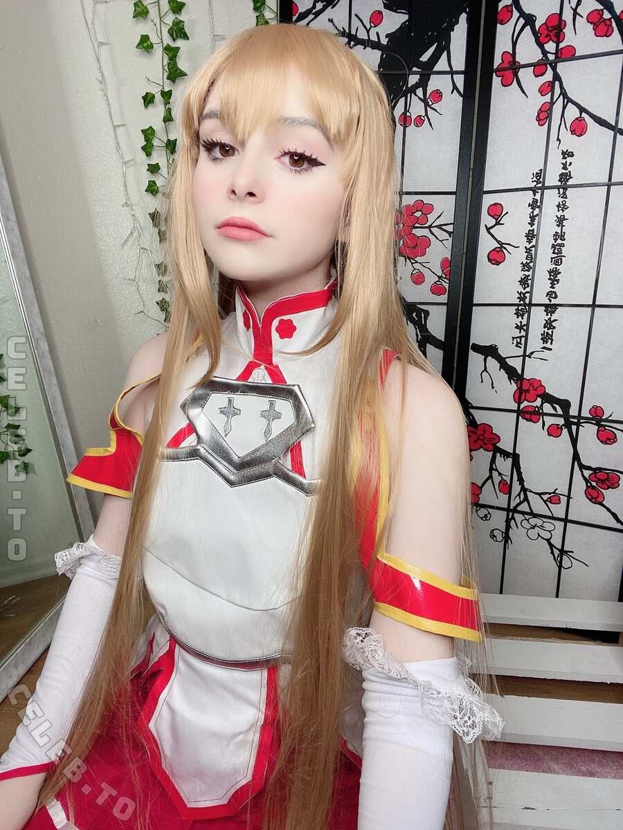 Itscandycloud nude photo 14