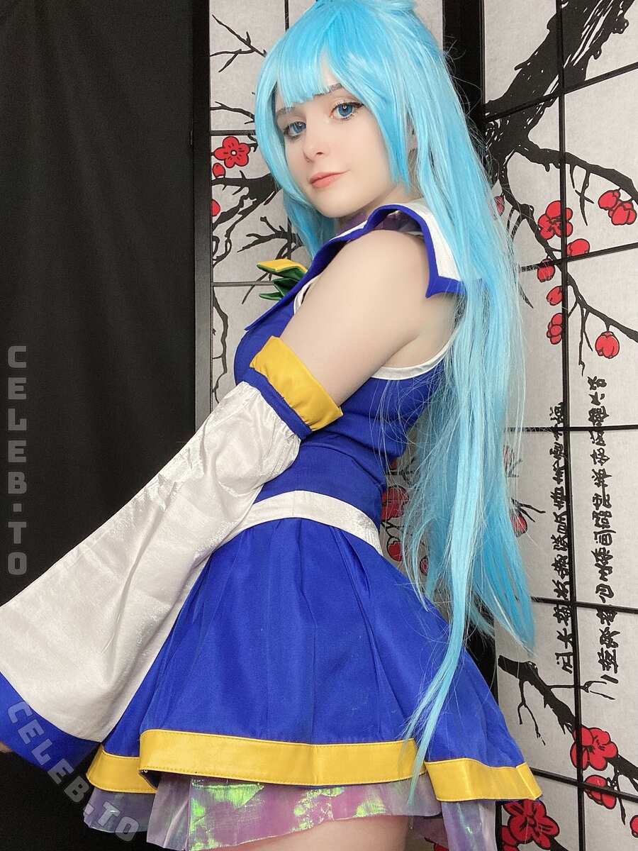 Itscandycloud nude photo 1