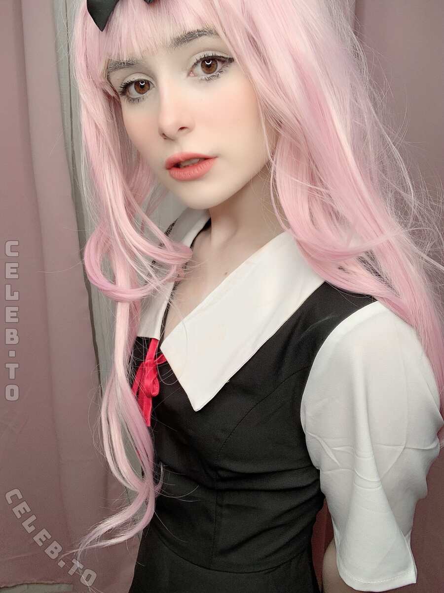 Itscandycloud nude photo 5