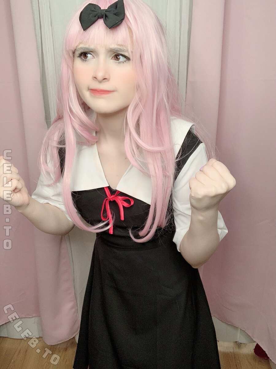 Itscandycloud nude photo 8