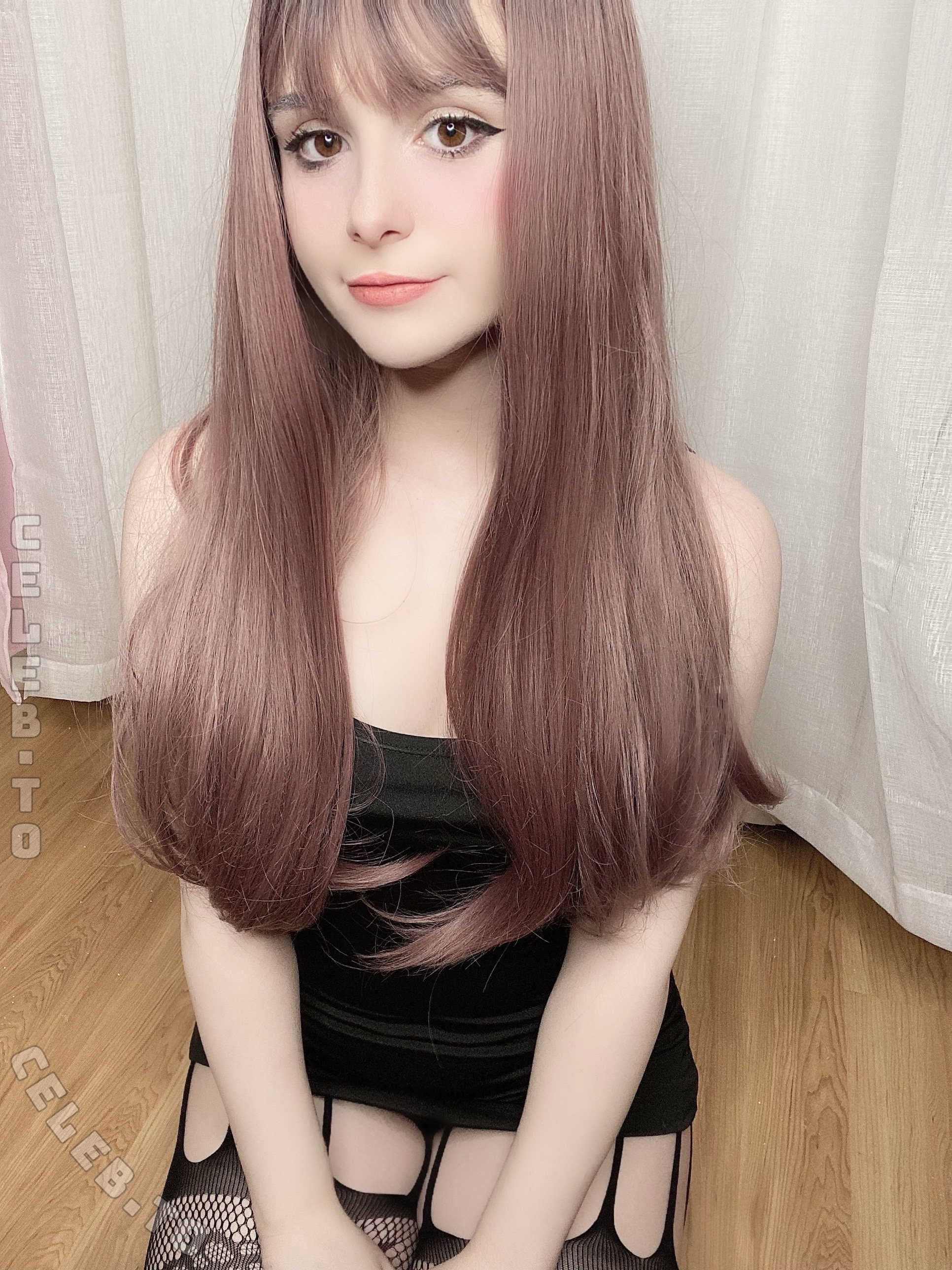 Itscandycloud nude photo 8