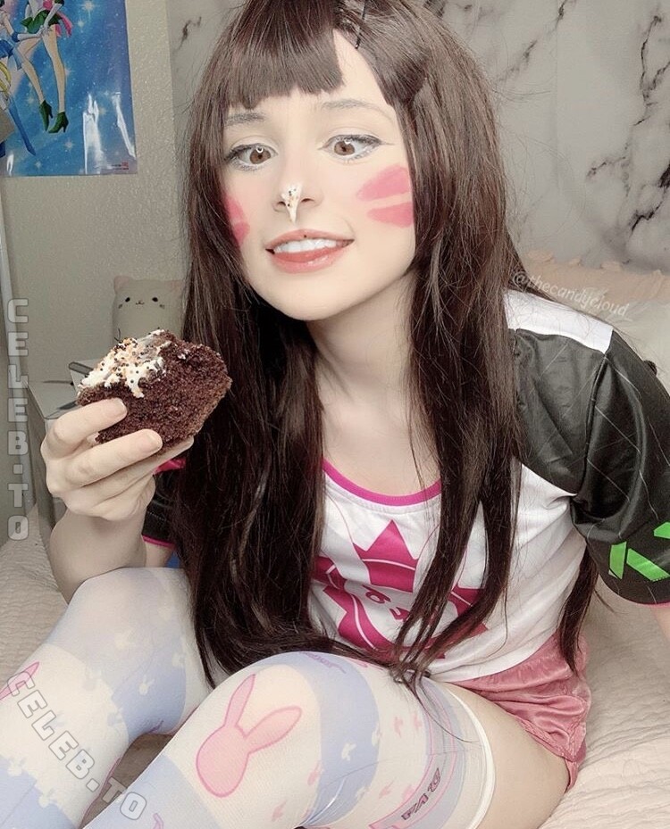 Itscandycloud nude photo 7