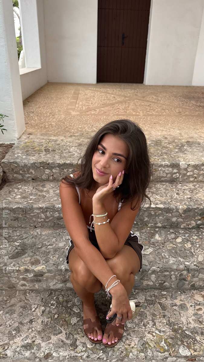 itsevel nude photo 5