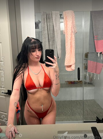 itskatbabyy nude photo 4