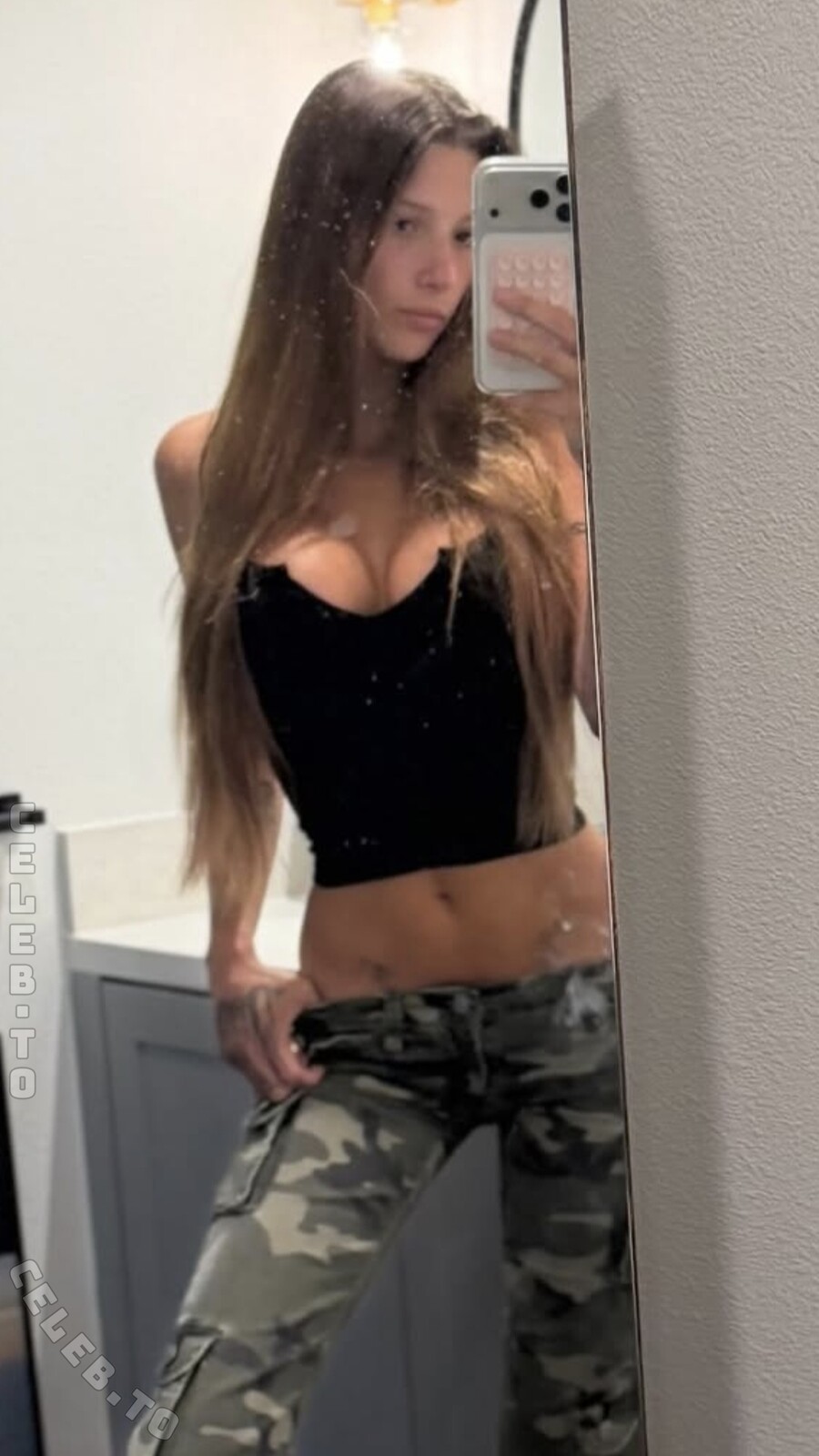 Itsleahblack nude photo 2