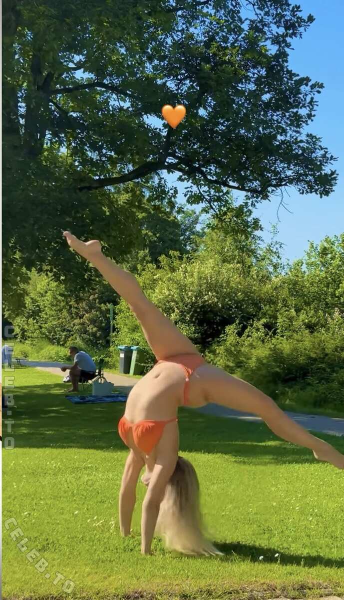Itsmisabell nude photo 2