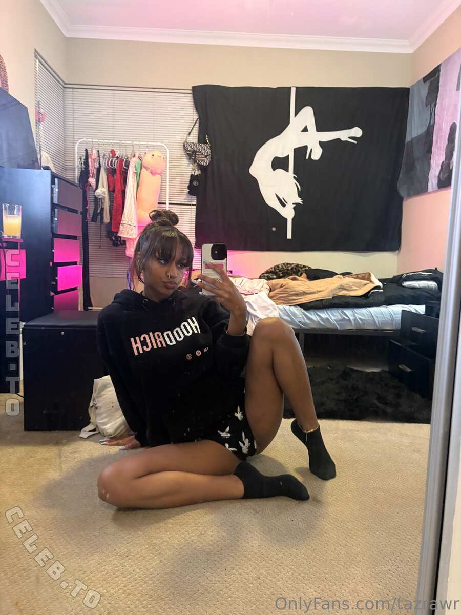 Itsmistaz nude photo 11