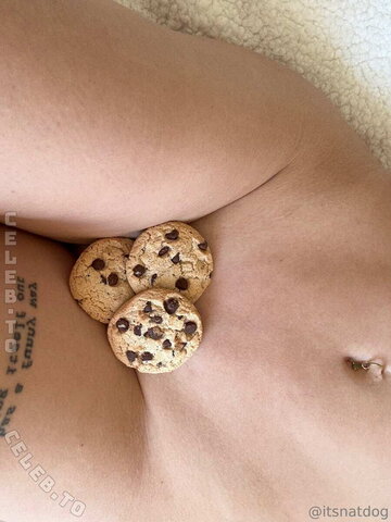 Itsnatdog nude photo 8
