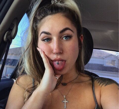 itsraeganbailey nude photo 9
