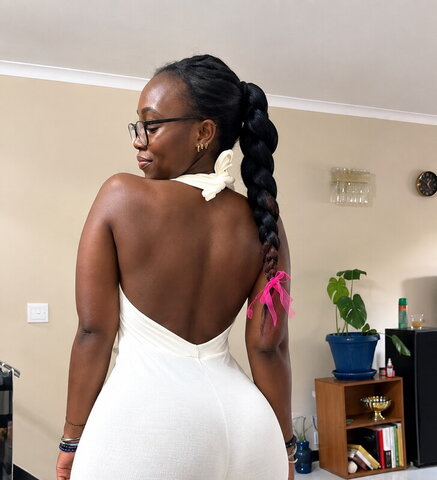 its_tshego34 Fresh (10 photos)