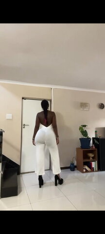 its_tshego34 nude photo 2