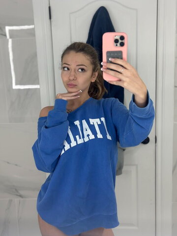 itsvalequinn nude photo 21