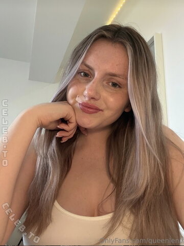 itz.leni nude photo 16