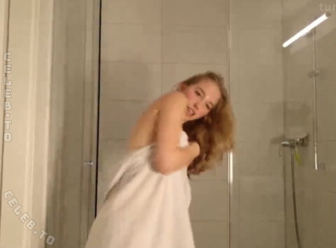Itz.sarah nude photo 48