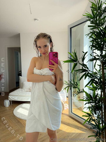 Itz.sarah nude photo 92